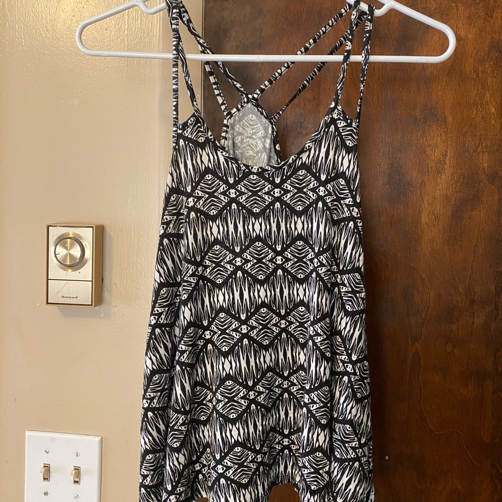 Decree cropped tank top